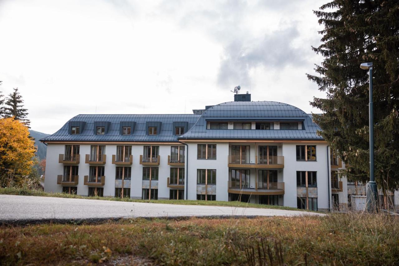 Kralovske Apartmany - Špindlerŭv Mlýn 外观 照片